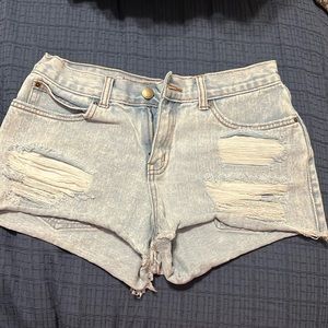 Billabong low waist shorts
